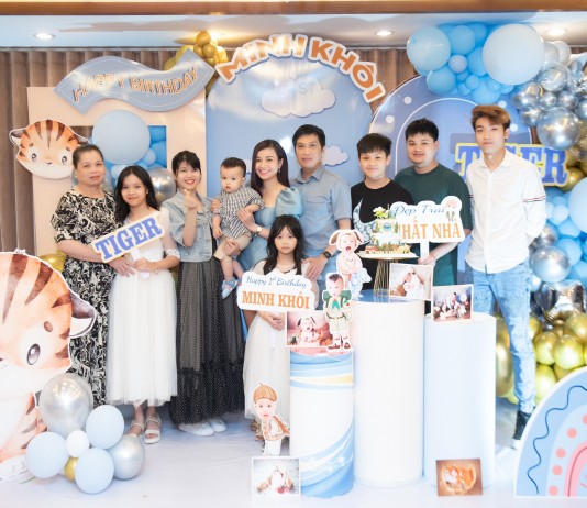 Vợ chồng ca sĩ Tuấn Anh – Xuân Thanh tổ chức tiệc sinh nhật cho con trai