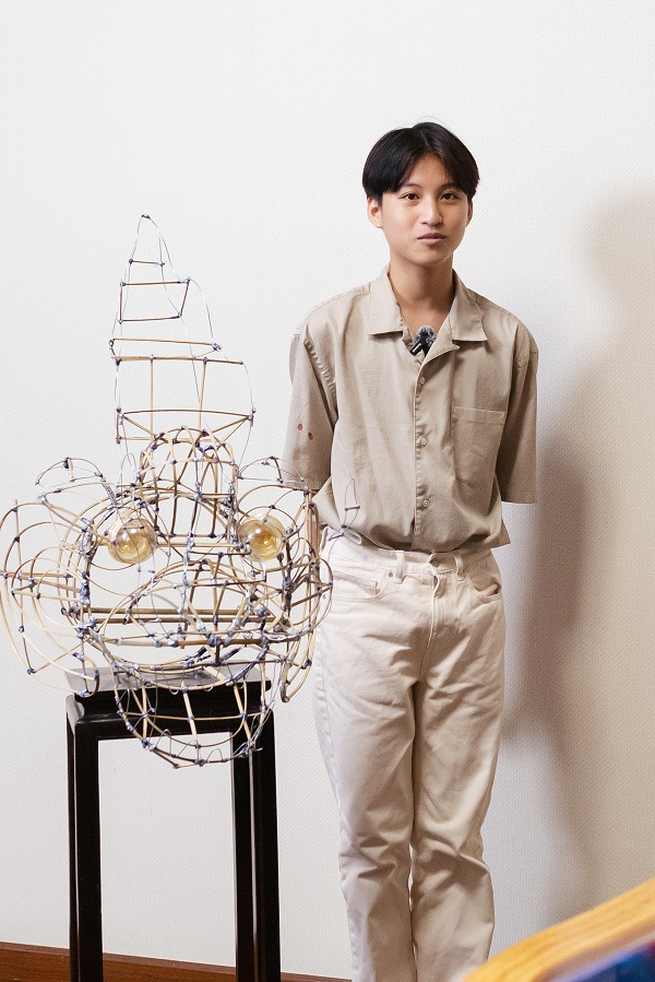 chủ nhân thiết kế Ngọc Việt Hương Nam cũng tham gia cuộc thi khi chỉ mới 16 tuổi 