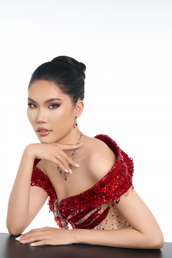 Lê Thị Ngân Giang (Phú Yên) gây ấn tượng khi xuất thân là vận động viên võ thuật