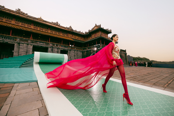 0008COSMO 2025 KIENGCAN STUDIO