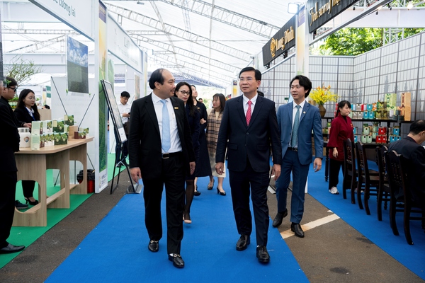 Bản sao của ATU03297