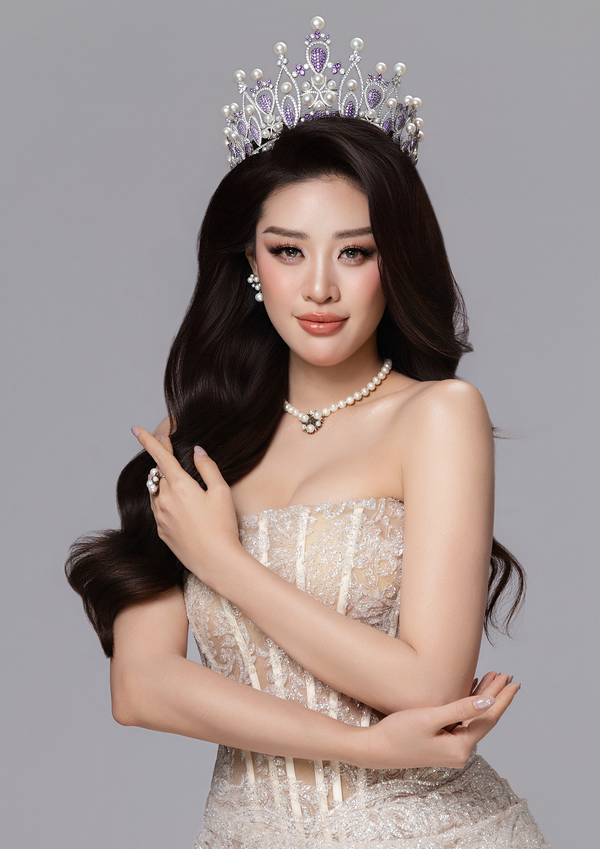 Hoa hau Khanh Van_Ky niem 06 nam dang quang Hoa hau Hoan vu Viet Nam7