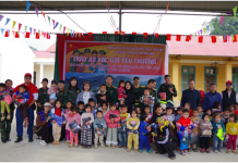 Ấm áp hành trình “Trao áo ấm – Gửi yêu thương”